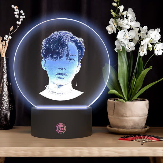 Idol LED Lamp
